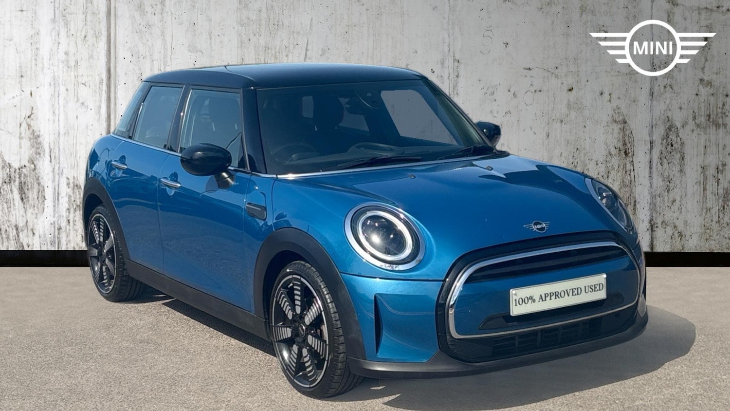 Used MINI Hatch 2023 for sale - 78198603: Photo 1
