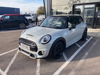 Used MINI Hatch 2018 for sale - 76673514: Photo