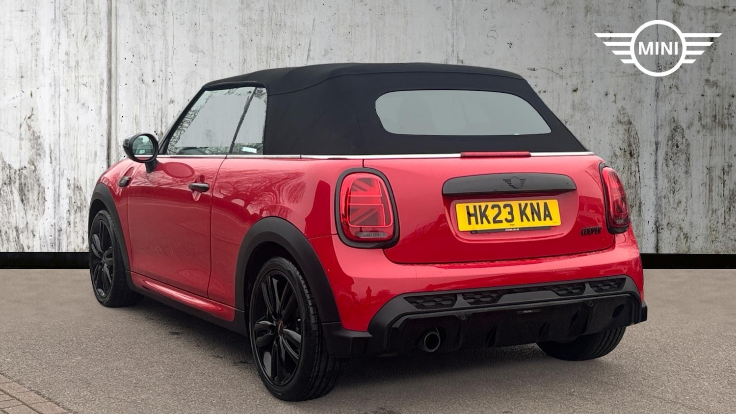 Used MINI Convertible 2023 for sale - 77804292: Photo 3