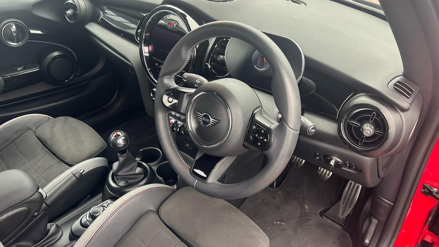 Used MINI Convertible 2023 for sale - 77804292: Photo 7