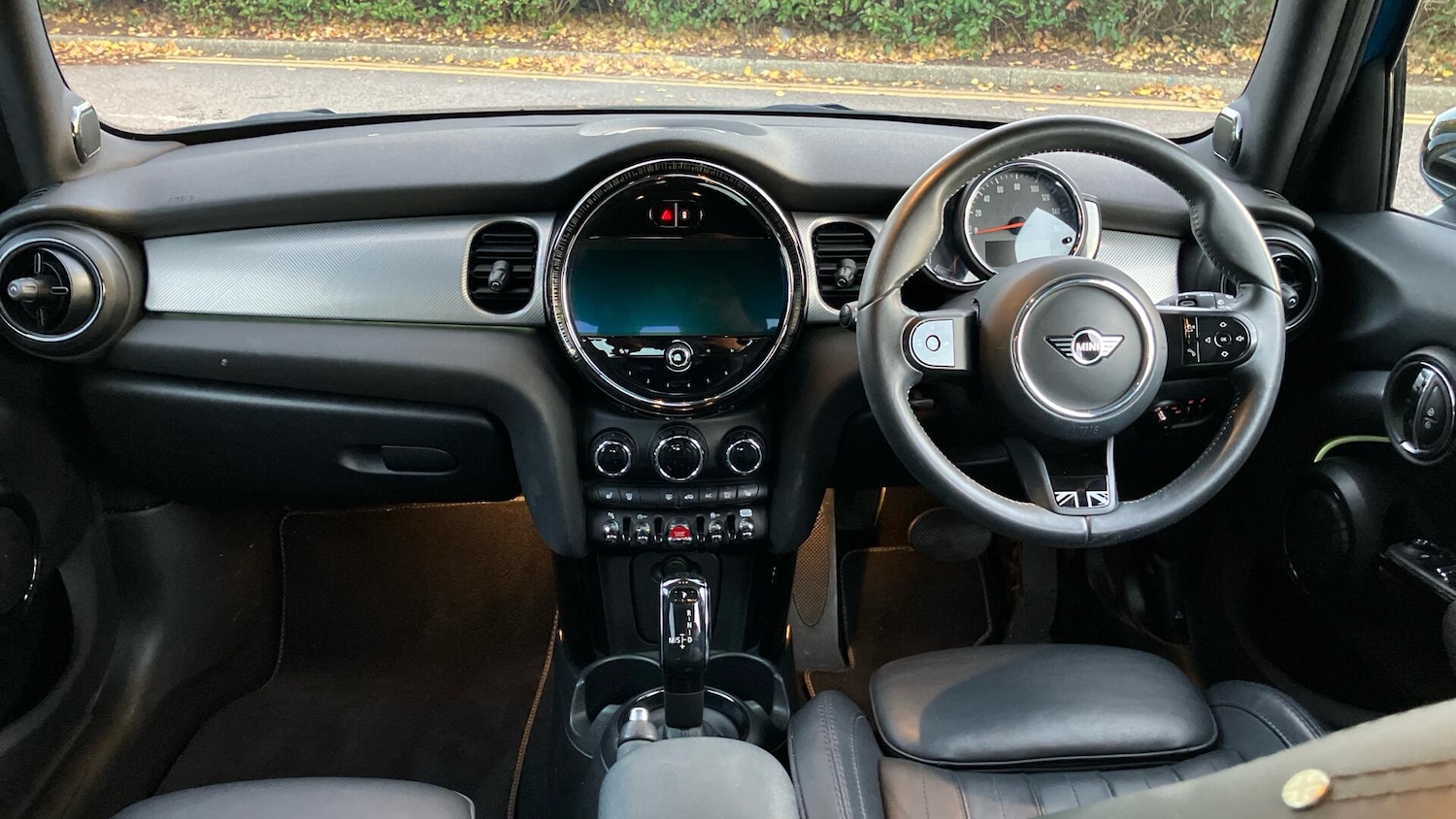 Used MINI Hatch 2022 for sale - 76674309: Photo 4