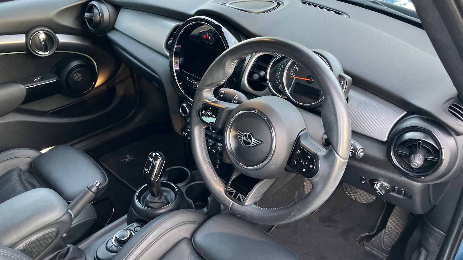 Used MINI Hatch 2022 for sale - 76674309: Photo 6