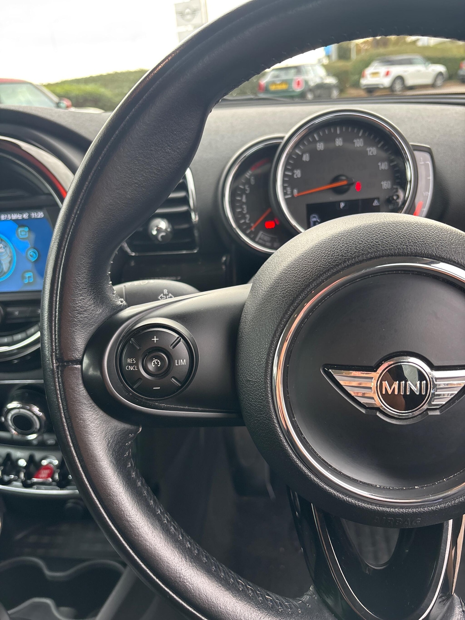 Used MINI Clubman 2018 for sale - 76770204: Photo 16