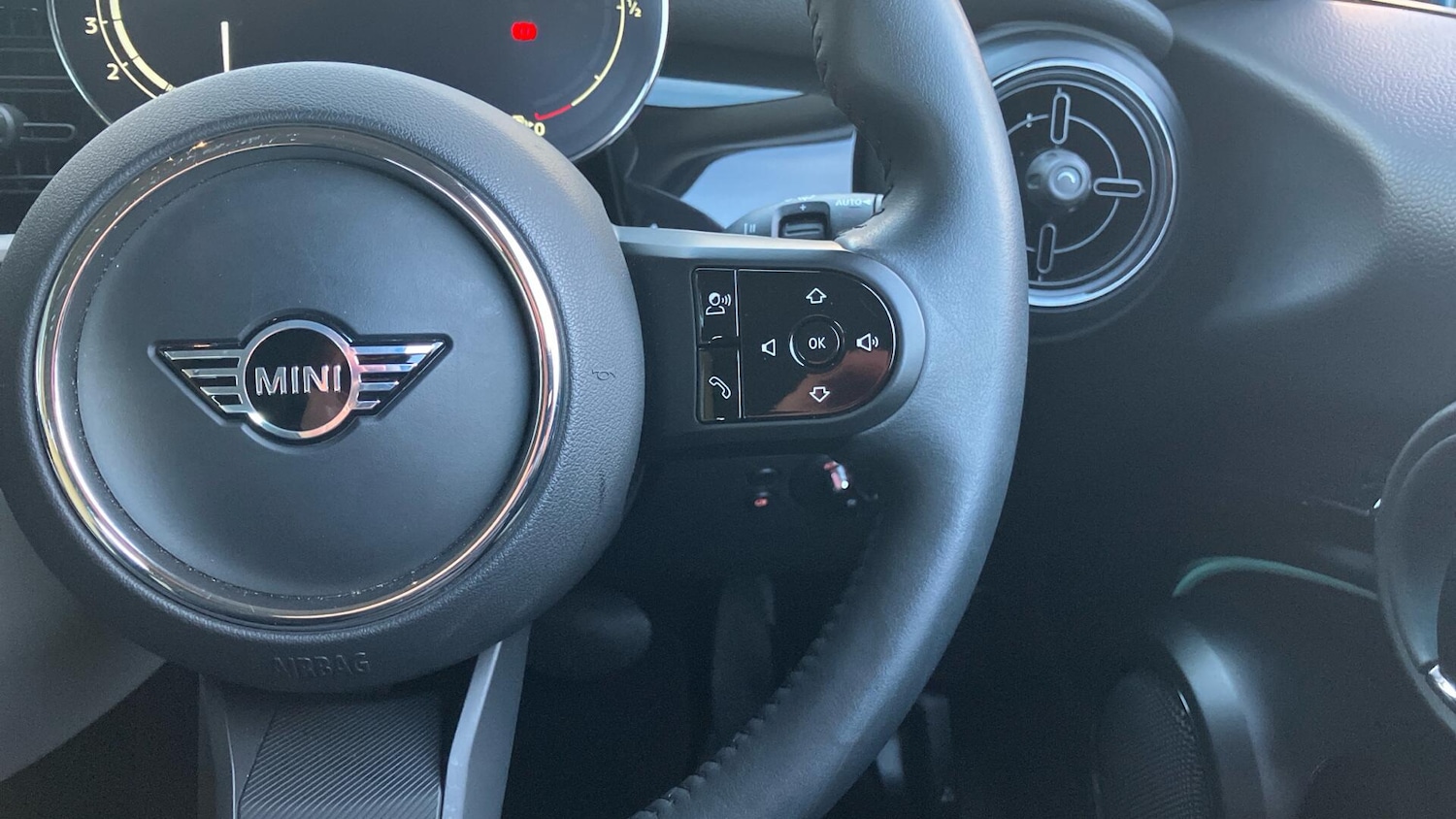 Used MINI Hatch 2023 for sale - 76845117: Photo 18