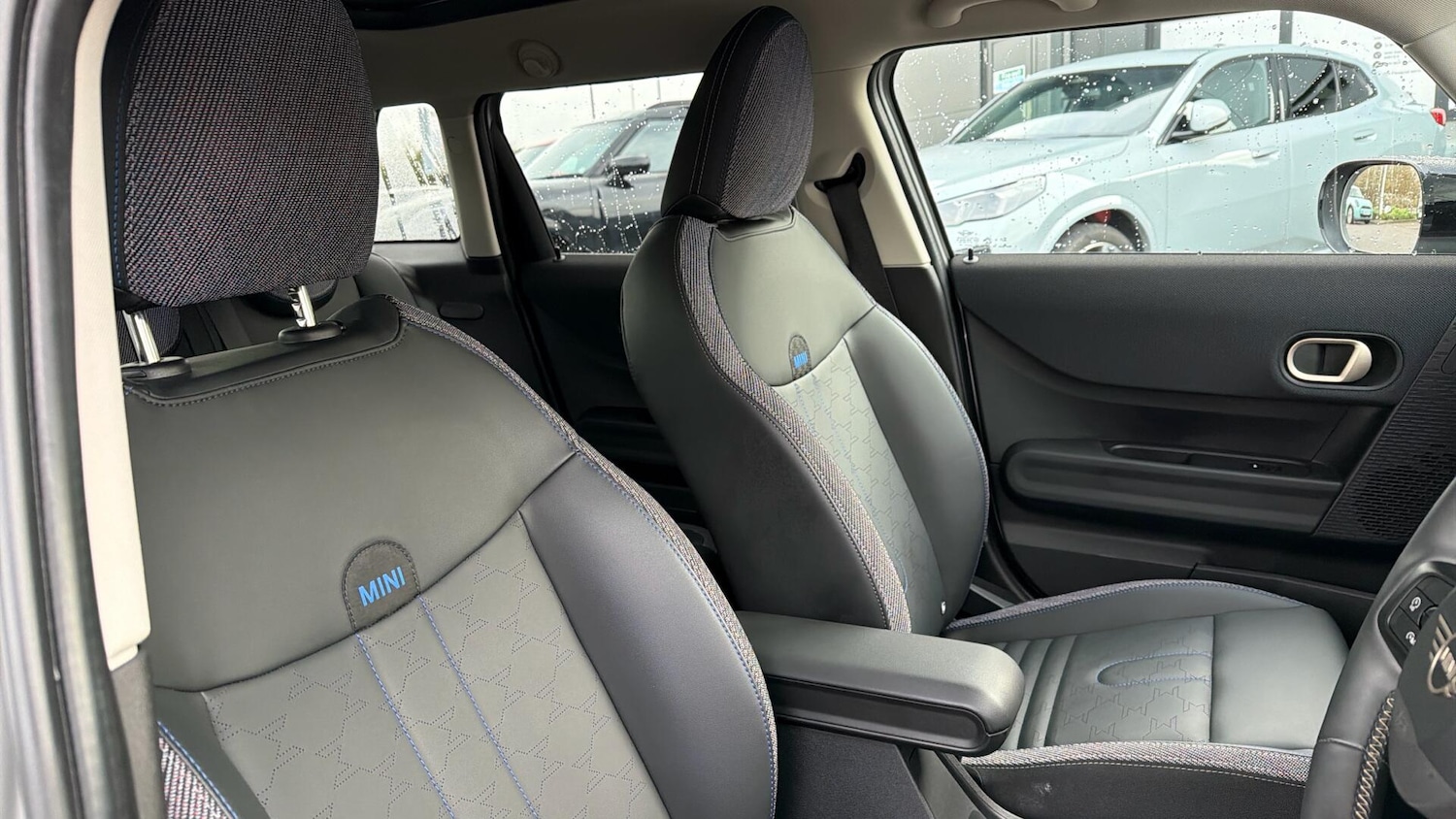 Used MINI Cooper 2024 for sale - 78169251: Photo 11