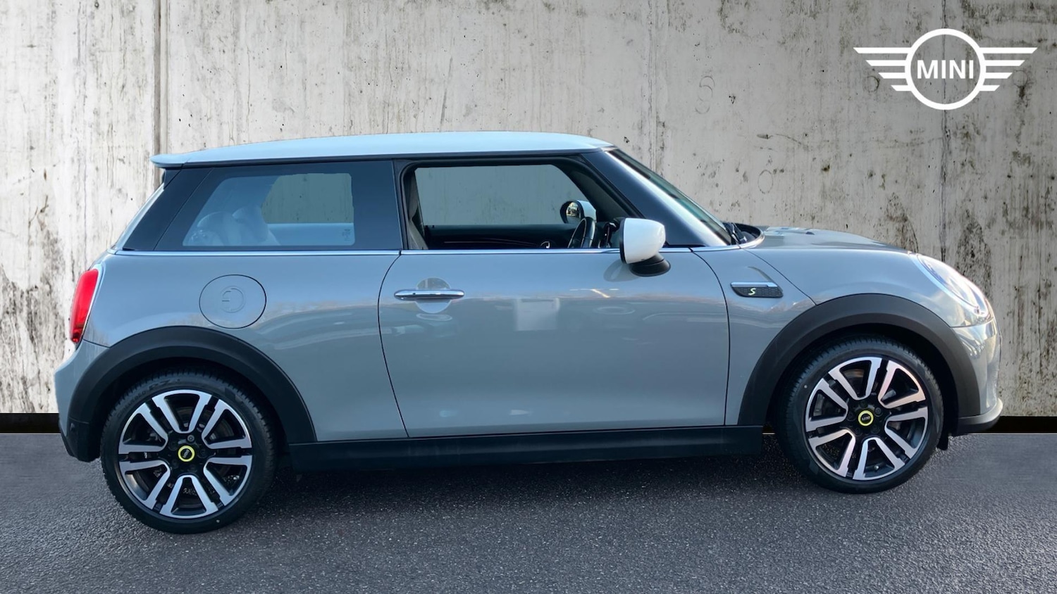 Used MINI Hatch 2022 for sale - 76845116: Photo 3