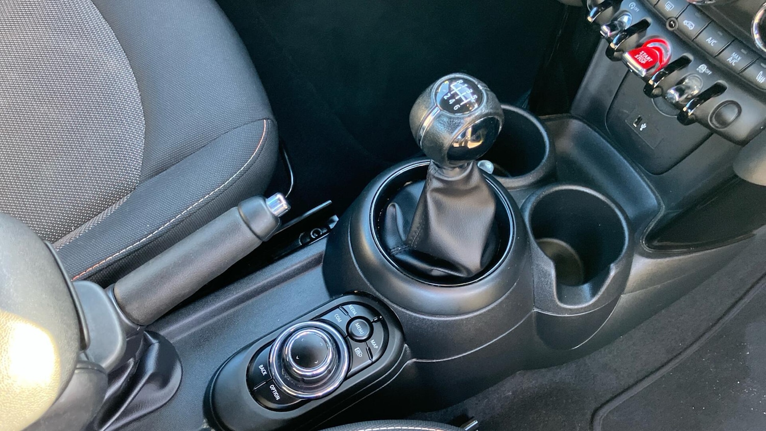 Used MINI Convertible 2022 for sale - 76675421: Photo 10