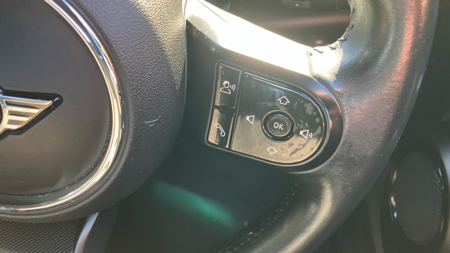 Used MINI Convertible 2022 for sale - 76675421: Photo 18