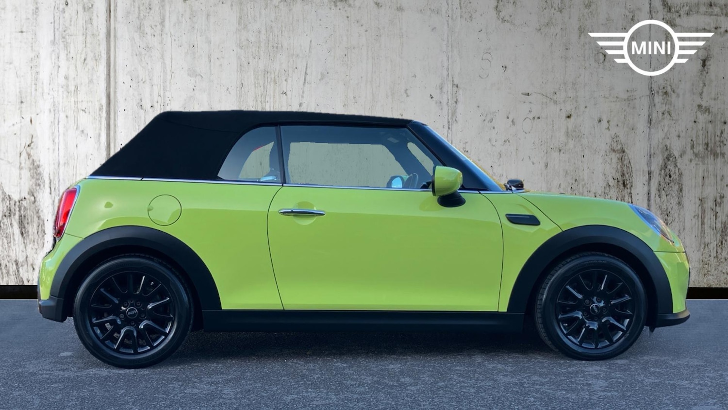 Used MINI Convertible 2022 for sale - 76675421: Photo 3