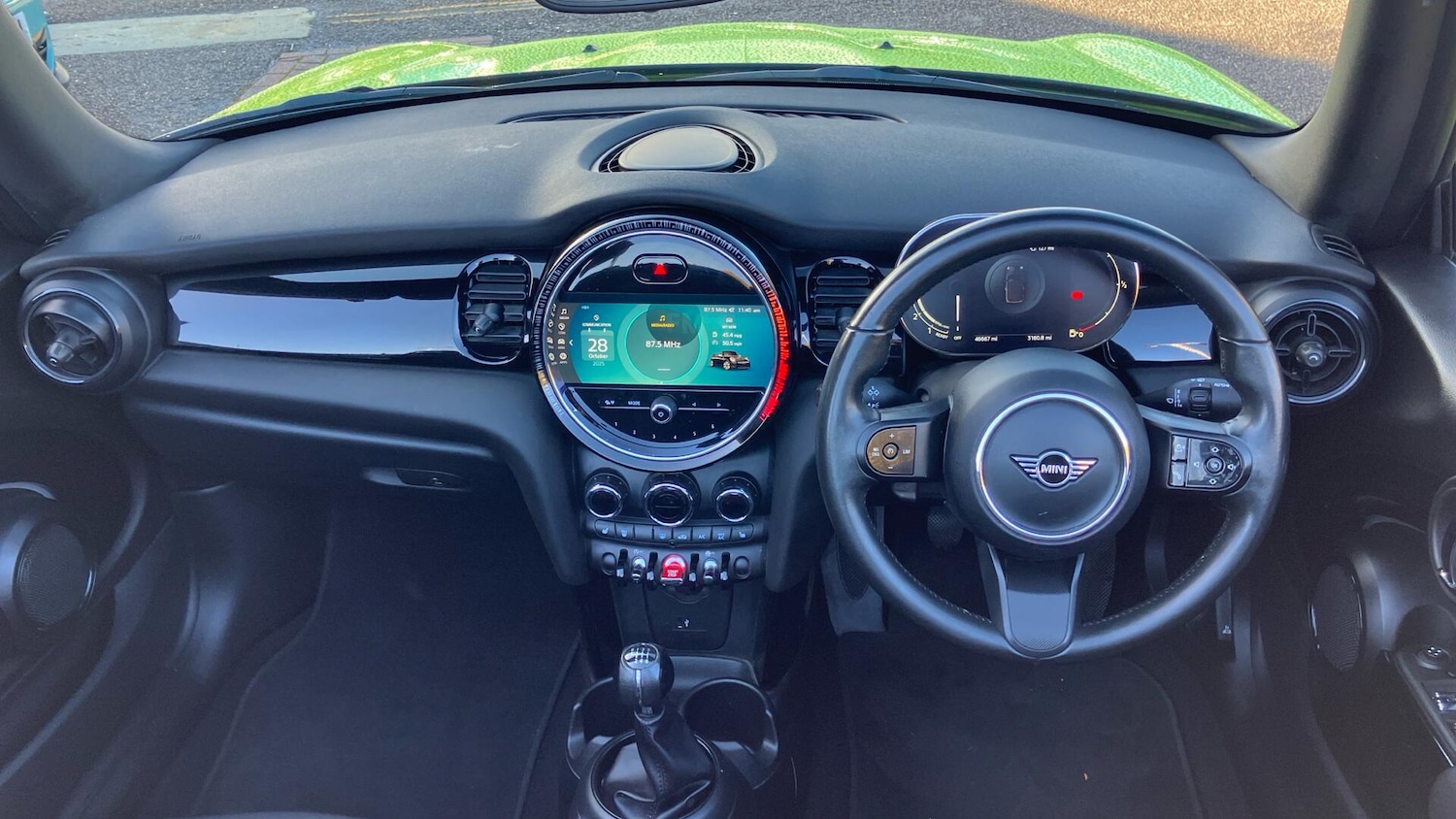 Used MINI Convertible 2022 for sale - 76675421: Photo 4