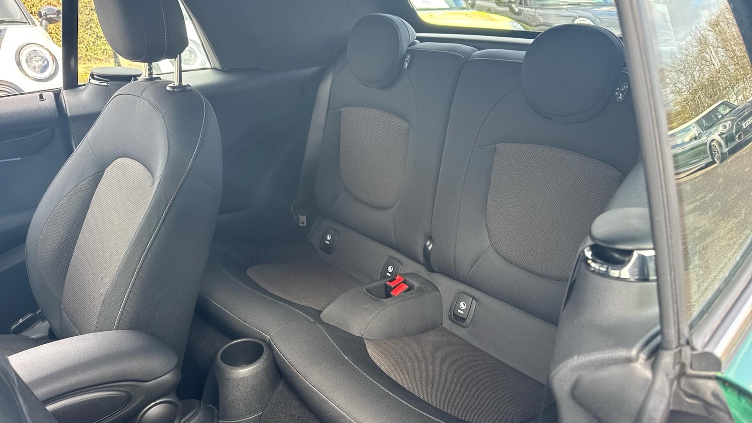 Used MINI Convertible 2024 for sale - 78169258: Photo 12