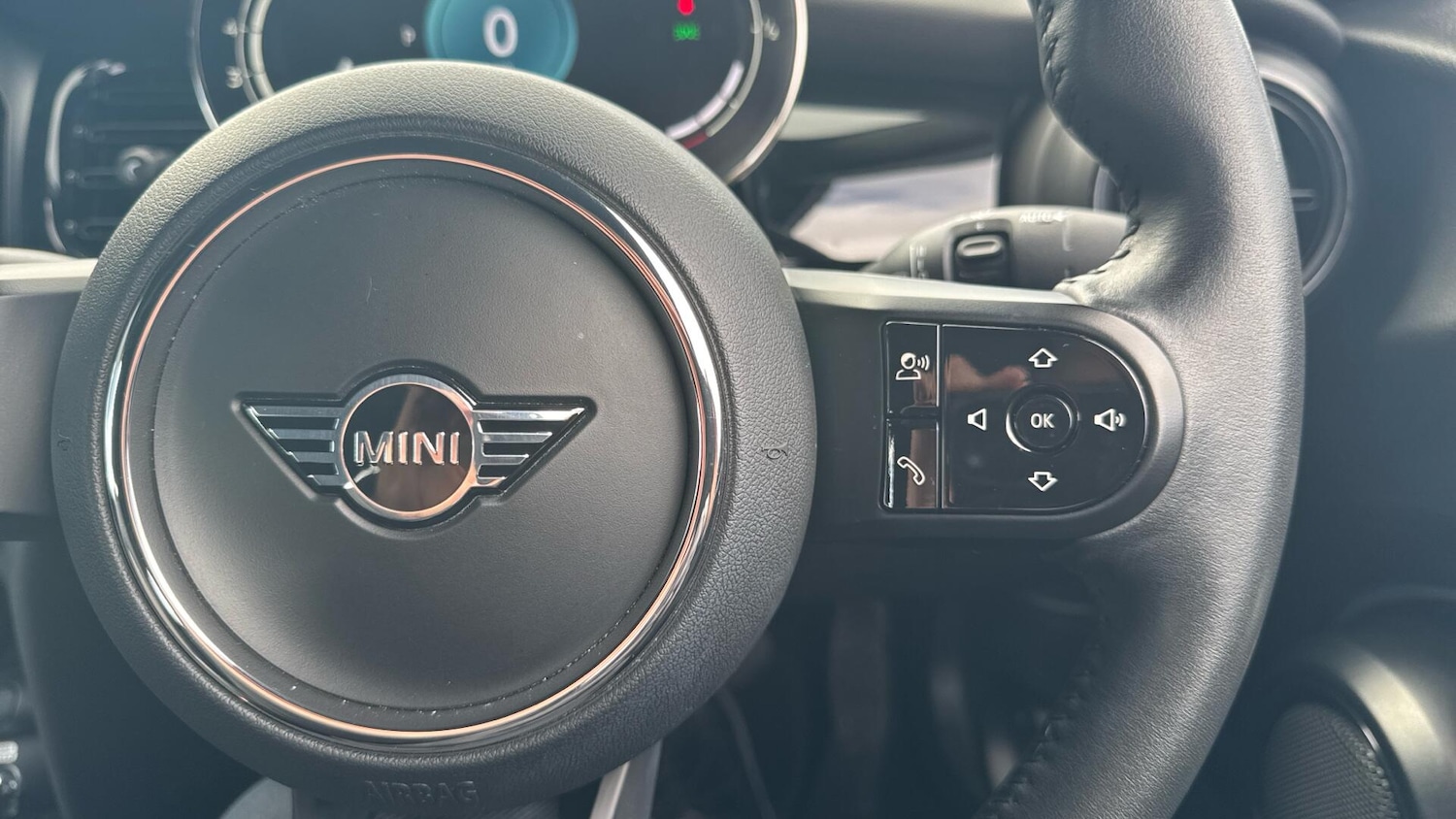 Used MINI Convertible 2024 for sale - 78169258: Photo 18