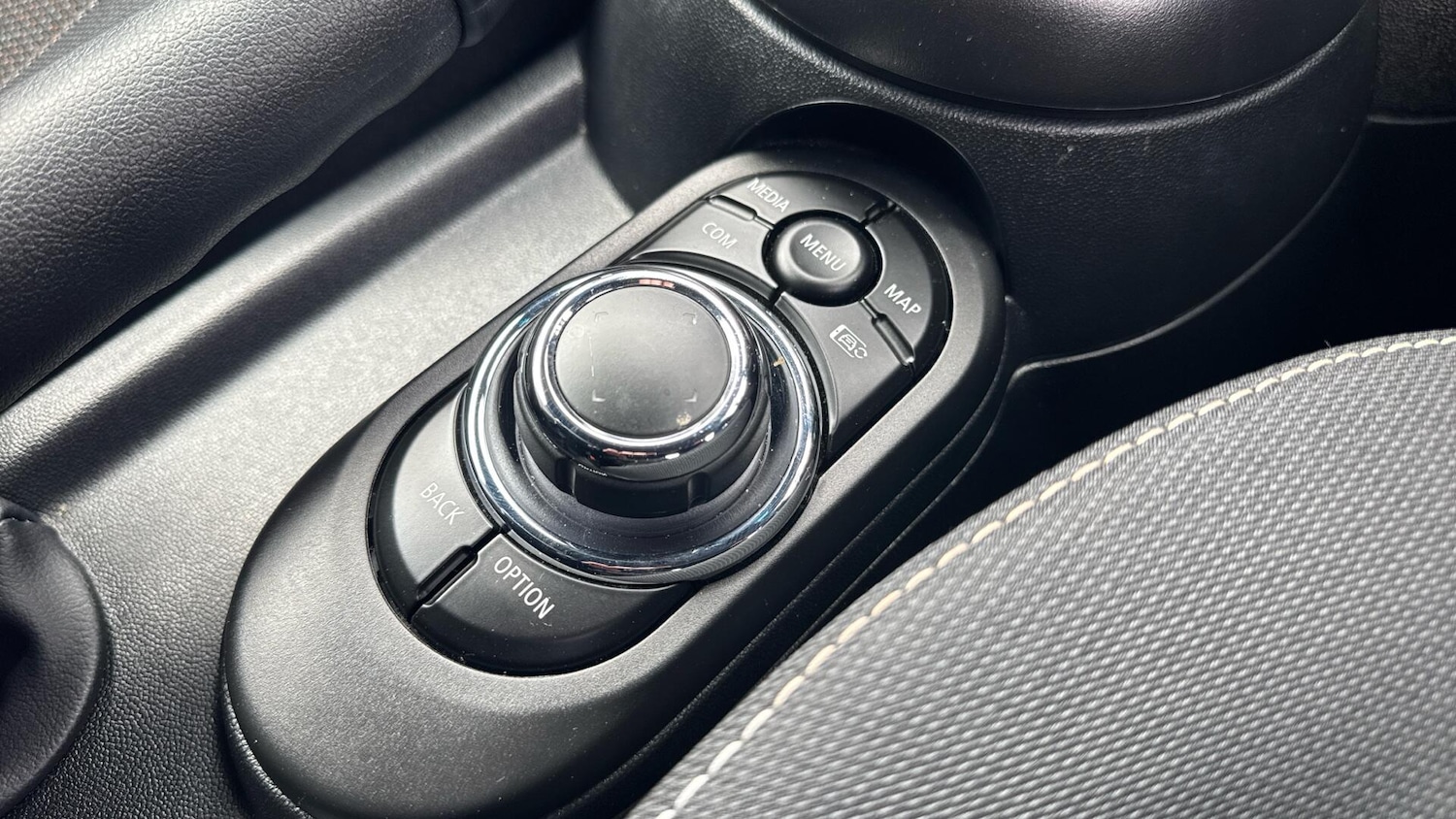 Used MINI Convertible 2024 for sale - 78169258: Photo 19