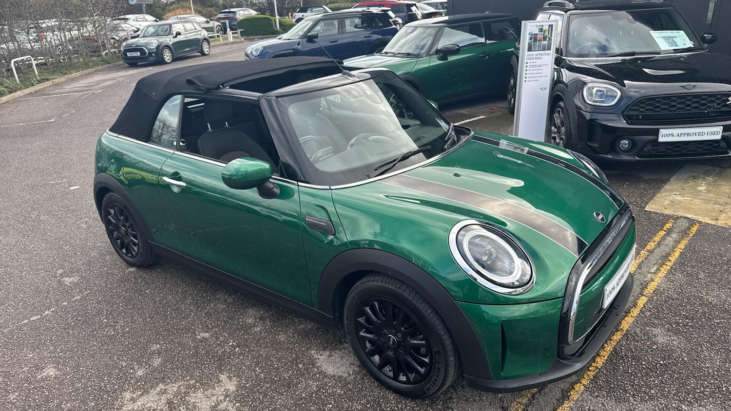 Used MINI Convertible 2024 for sale - 78169258: Photo 24