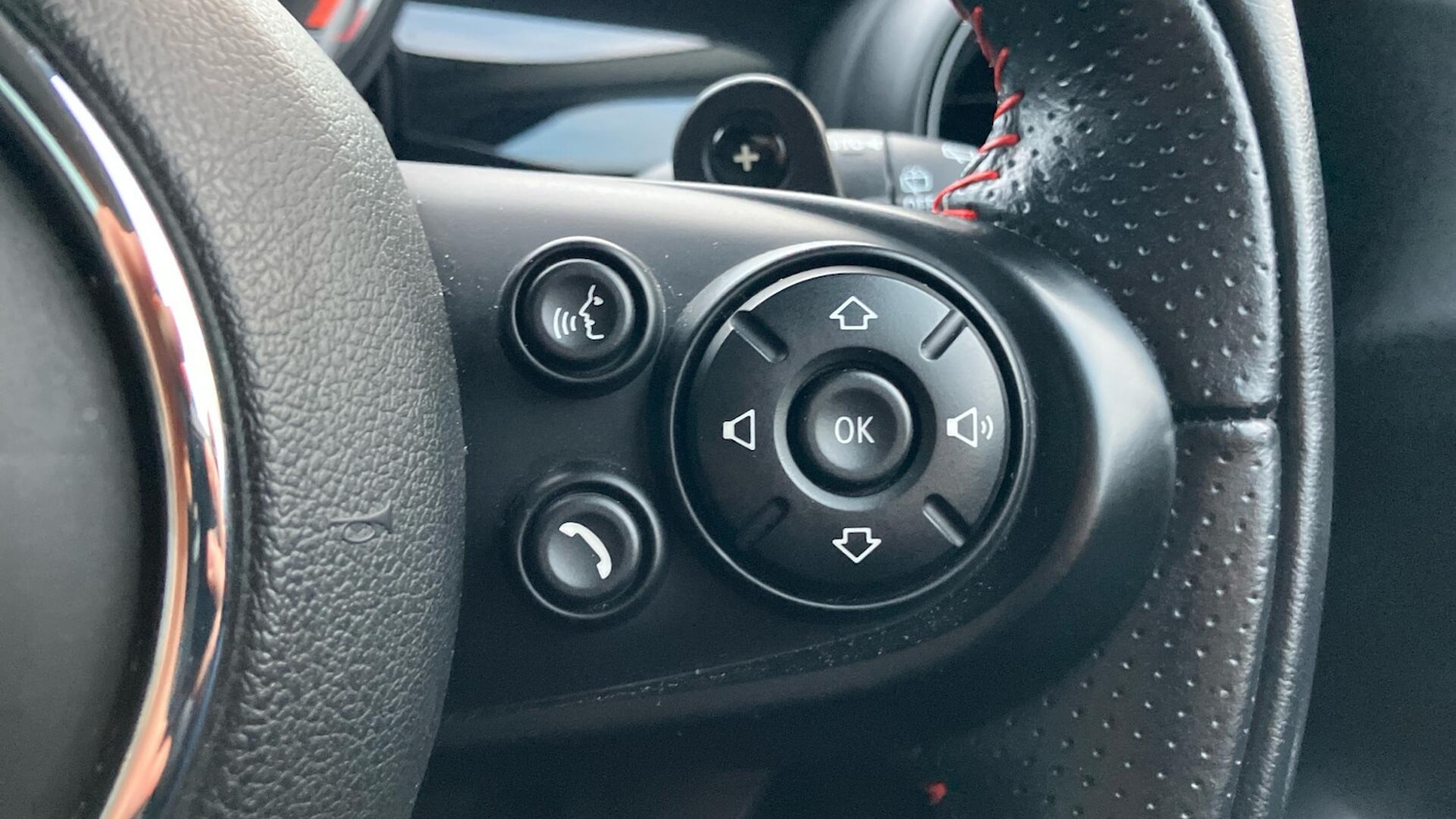 Used MINI Hatch 2018 for sale - 76673642: Photo 19