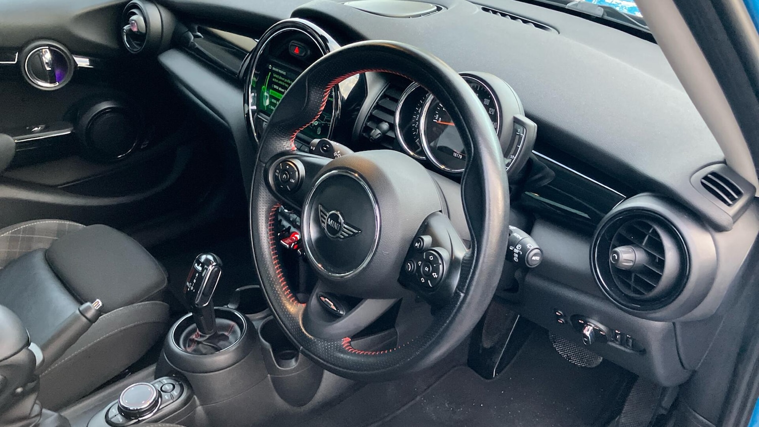 Used MINI Hatch 2018 for sale - 76673642: Photo 7