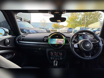 Used MINI Clubman 2021 for sale - 76231193: Photo