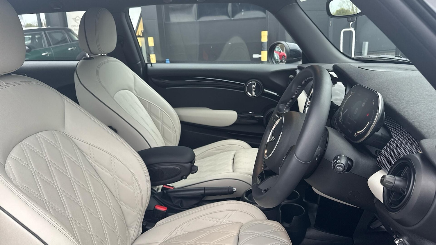 Used MINI Hatch 2023 for sale - 78098807: Photo 12