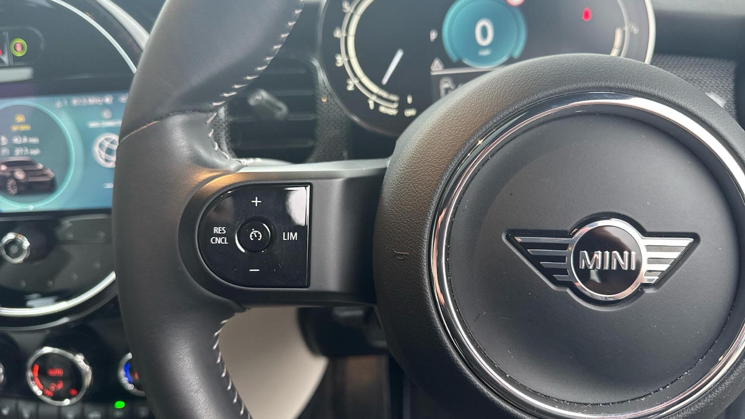 Used MINI Hatch 2023 for sale - 78098807: Photo 18