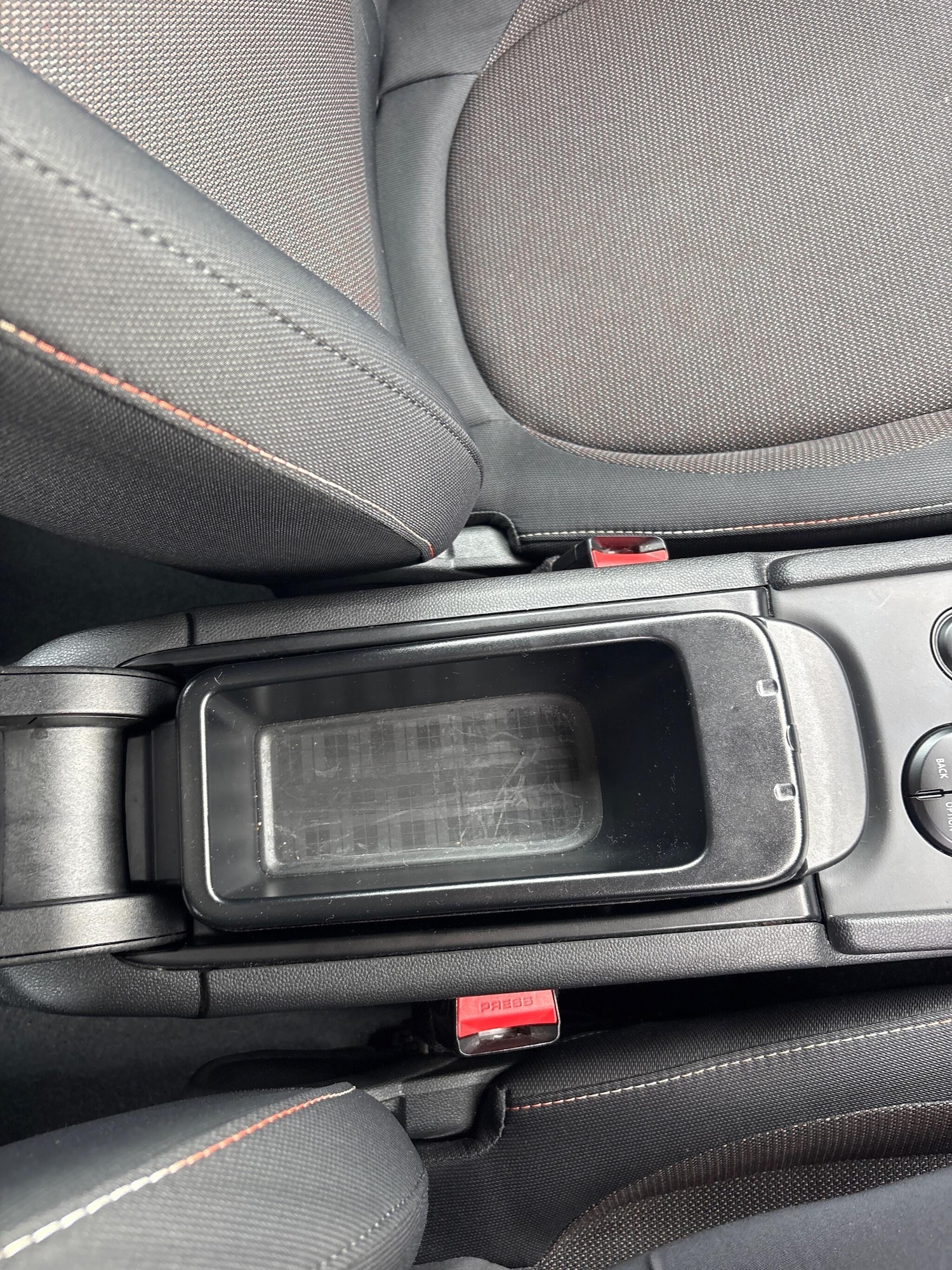 Used MINI Clubman 2018 for sale - 76673416: Photo 24