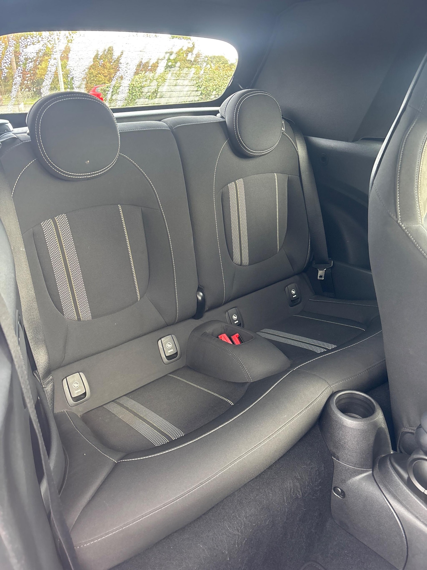 Used MINI Convertible 2018 for sale - 76673671: Photo 10