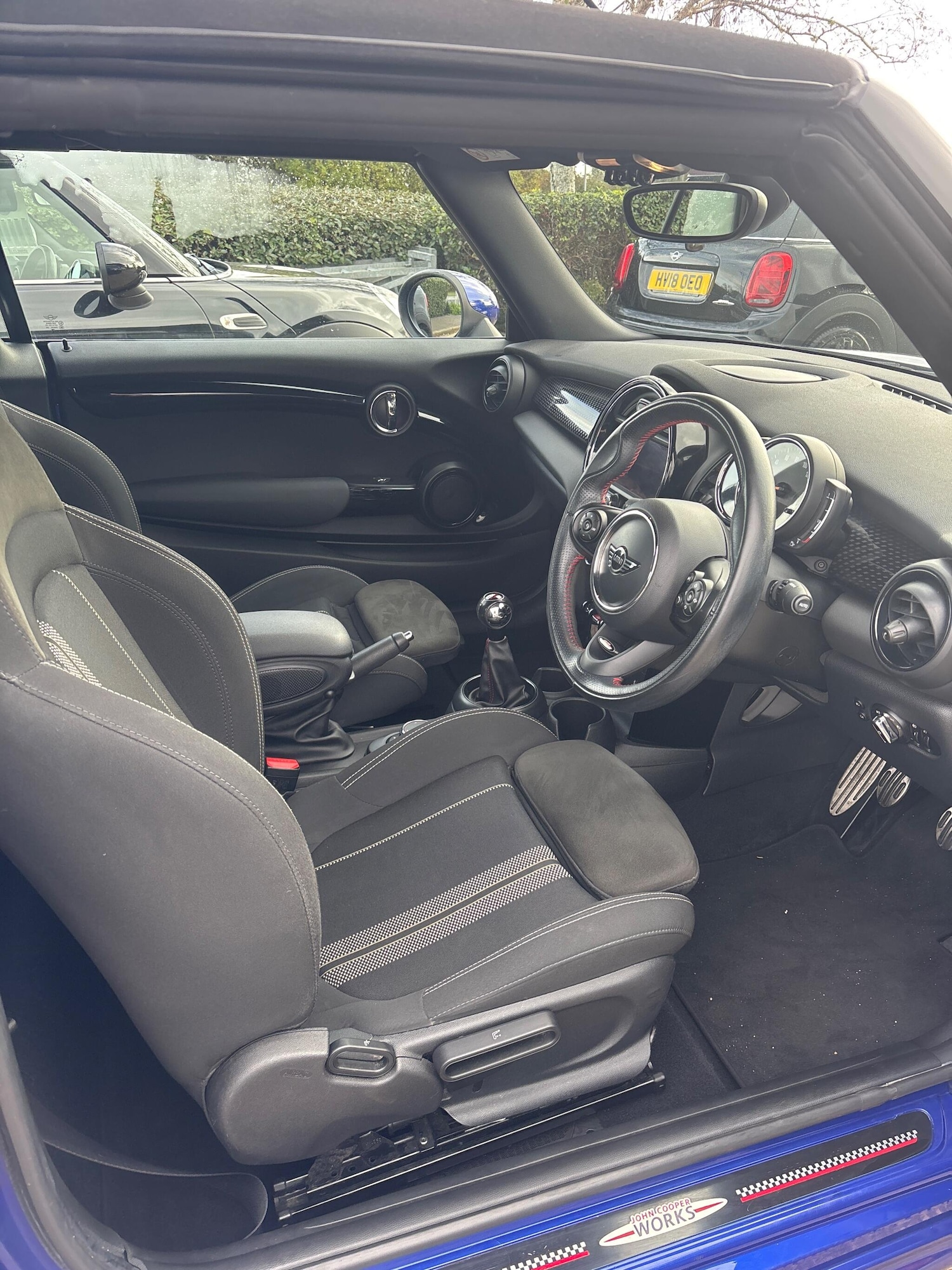 Used MINI Convertible 2018 for sale - 76673671: Photo 12