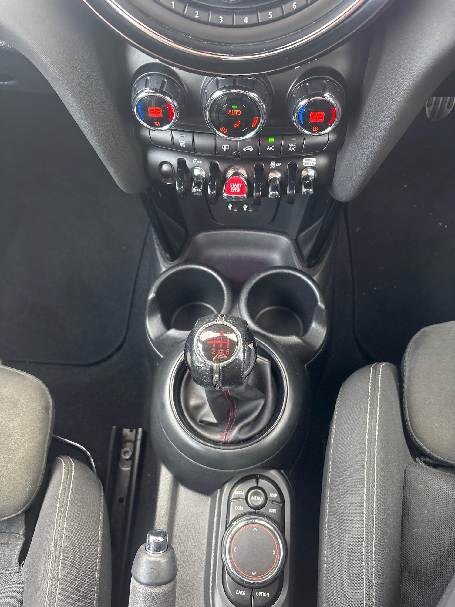 Used MINI Convertible 2018 for sale - 76673671: Photo 19