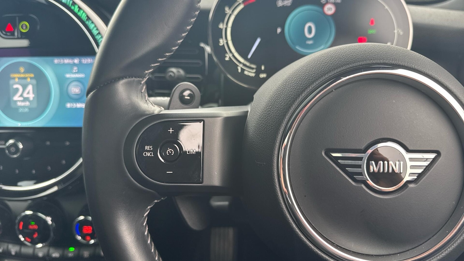 Used MINI Hatch 2023 for sale - 78042672: Photo 18