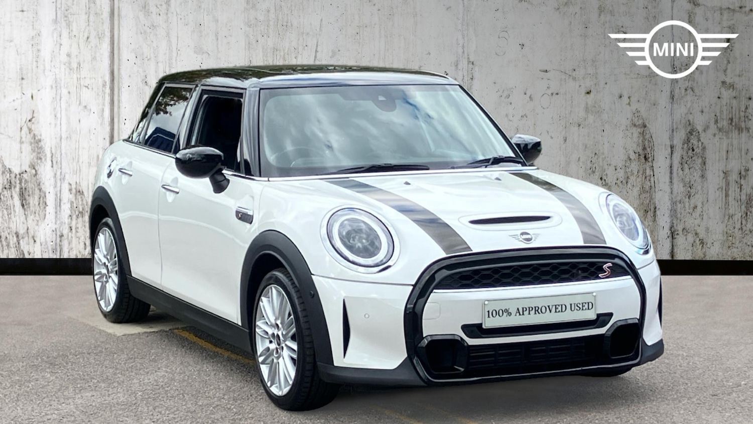 Used MINI Hatch 2023 for sale - 76676203: Photo 1