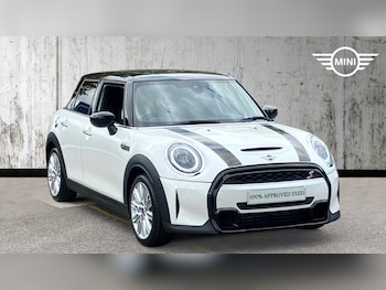 Used MINI Hatch 2023 for sale - 76676203: Photo