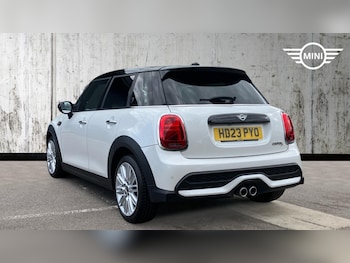 Used MINI Hatch 2023 for sale - 76676203: Photo