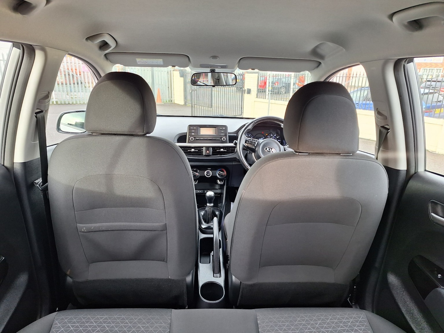 Used Kia Picanto 2018 for sale - 76793671: Photo 17