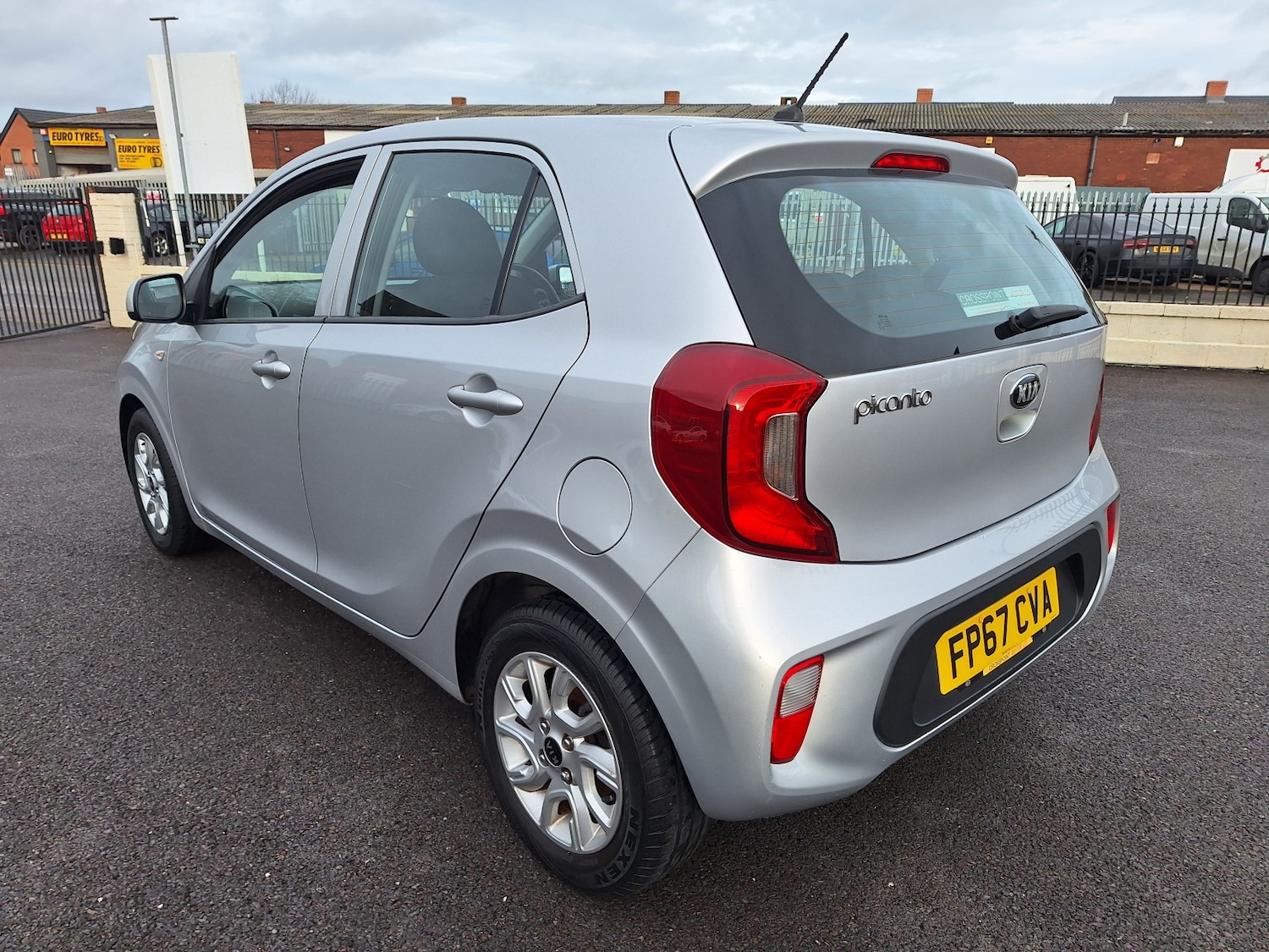 Used Kia Picanto 2018 for sale - 76793671: Photo 28