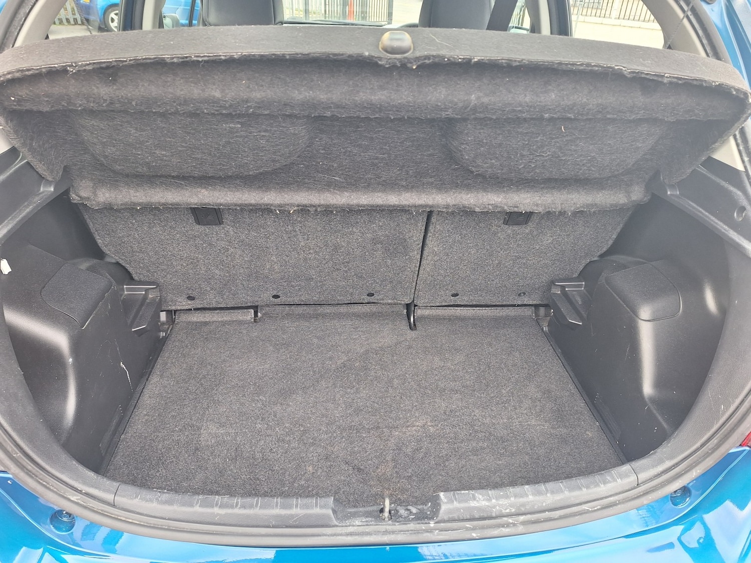 Used Toyota Yaris 2015 for sale - 76643478: Photo 17