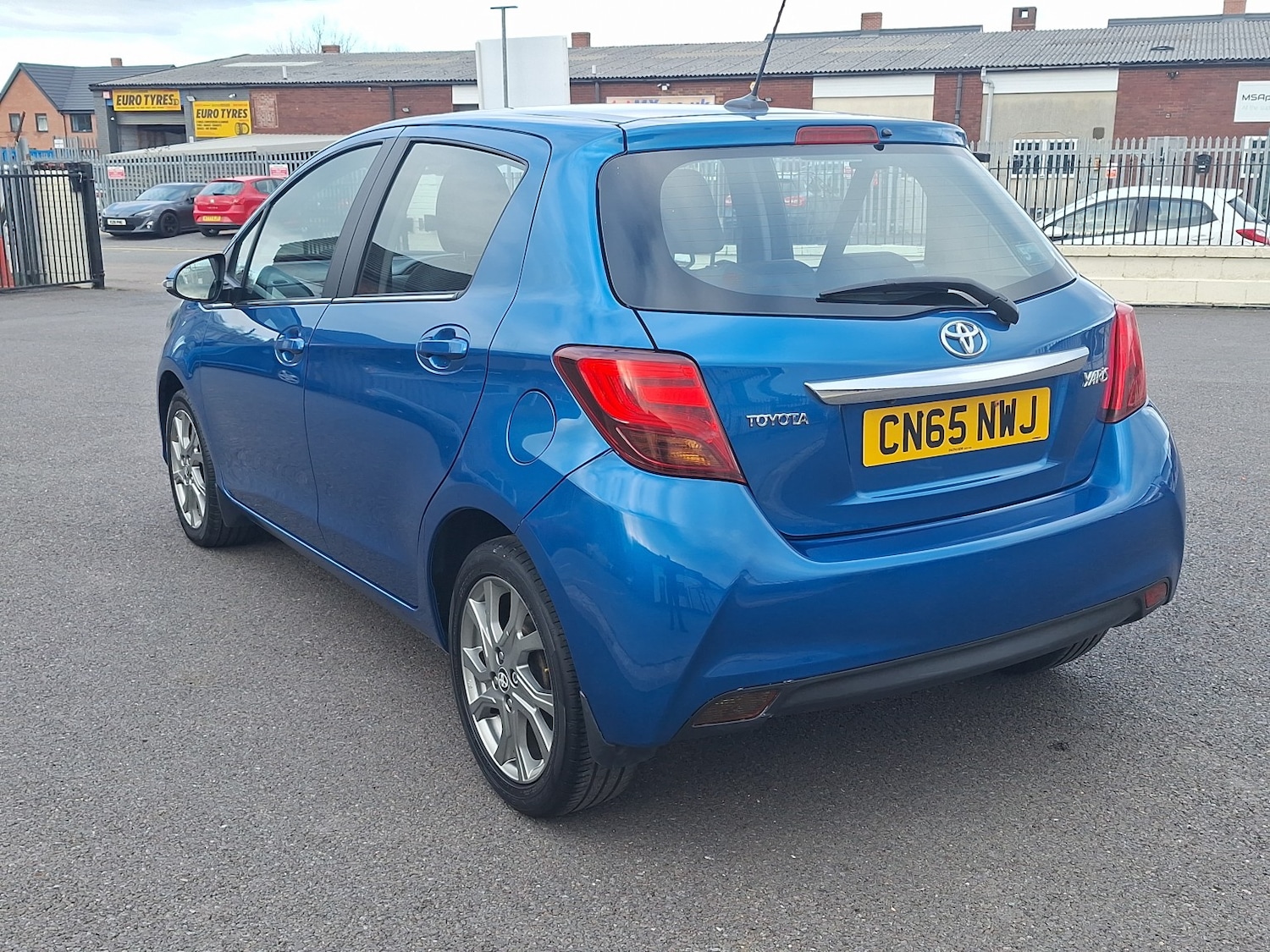 Used Toyota Yaris 2015 for sale - 76643478: Photo 22