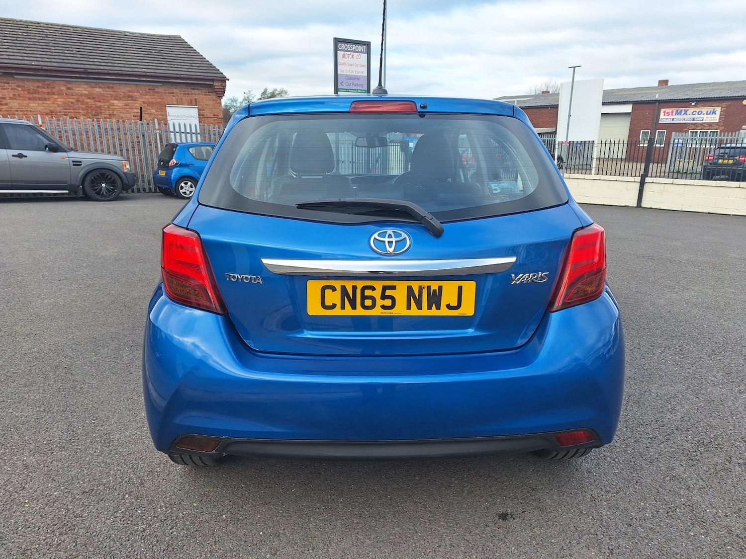 Used Toyota Yaris 2015 for sale - 76643478: Photo 38