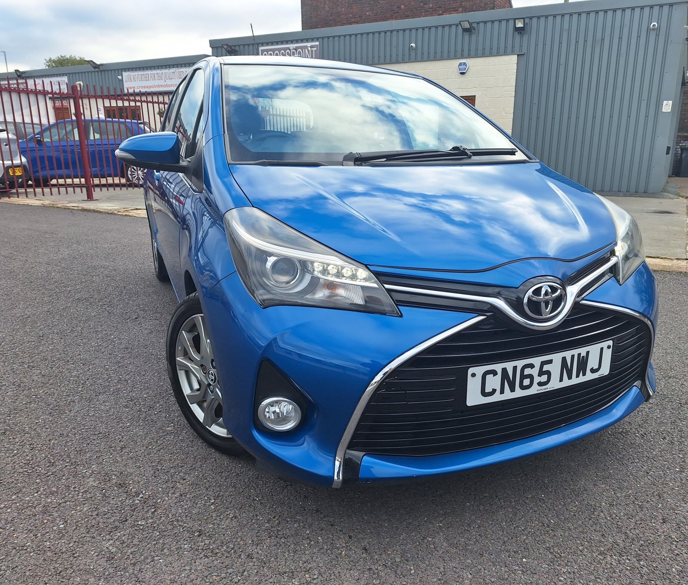Used Toyota Yaris 2015 for sale - 76643478: Photo 46