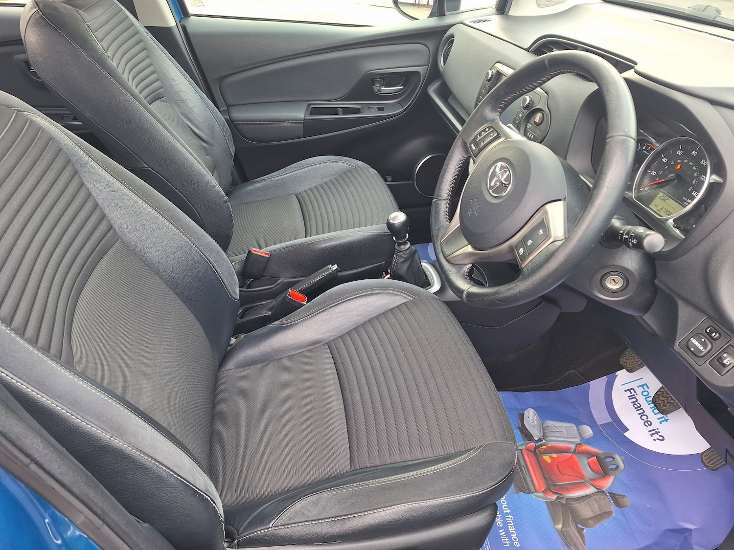 Used Toyota Yaris 2015 for sale - 76643478: Photo 9