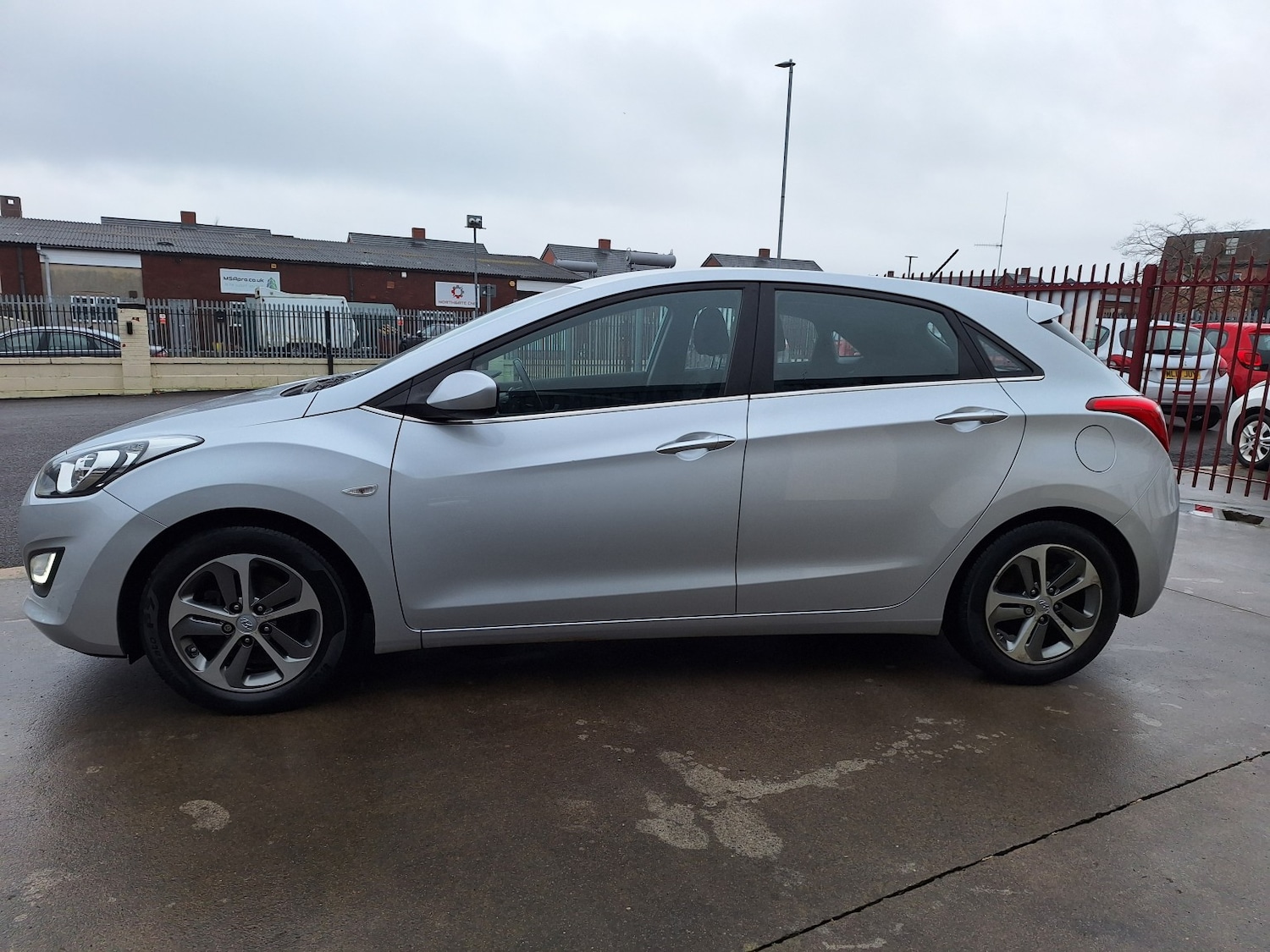 Used Hyundai i30 2015 for sale - 77478144: Photo 24