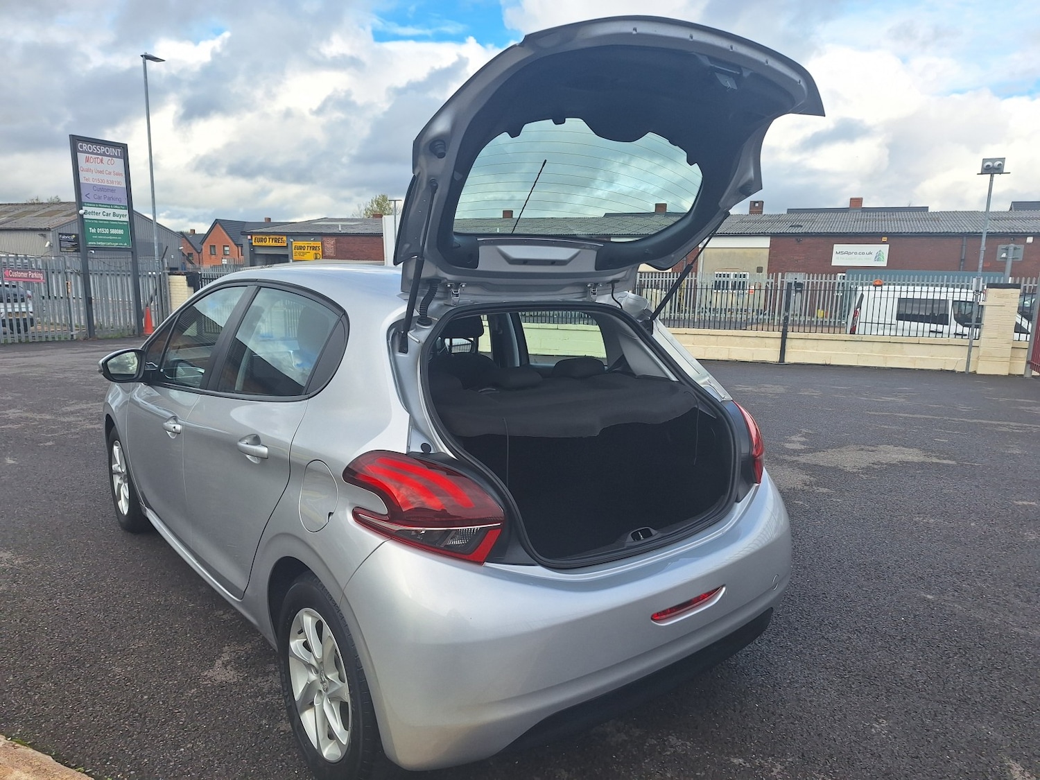 Used Peugeot 208 2018 for sale - 76334743: Photo 12