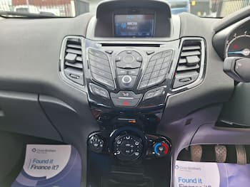 Used Ford Fiesta 2016 for sale - 79414237: Photo
