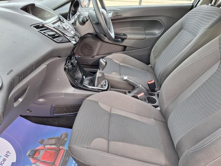 Used Ford Fiesta 2015 for sale - 77687589: Photo 25