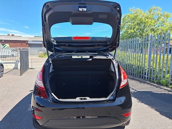 Used Ford Fiesta 2017 for sale - 79262721: Photo