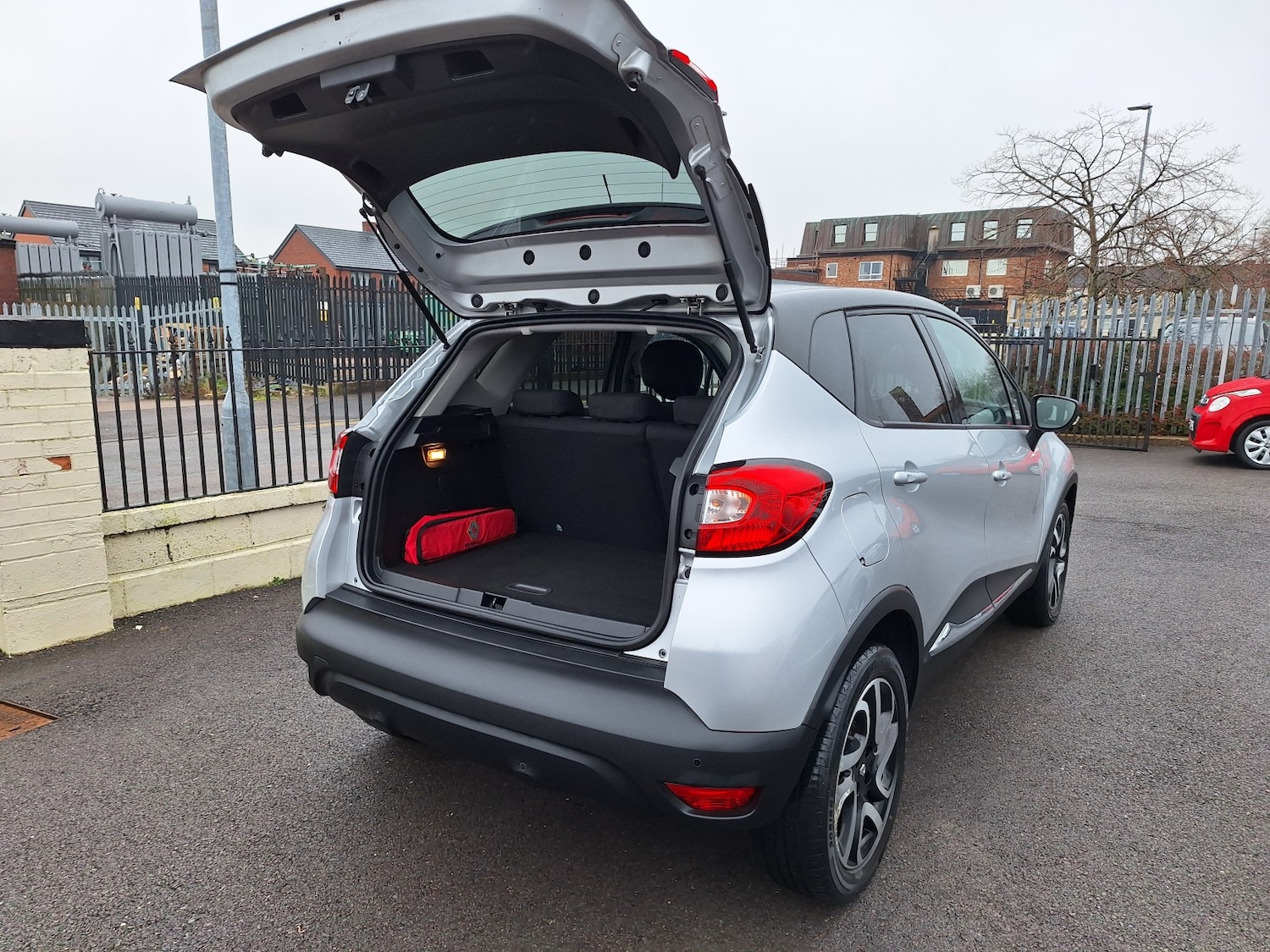 Used Renault Captur 2016 for sale - 77342633: Photo 26