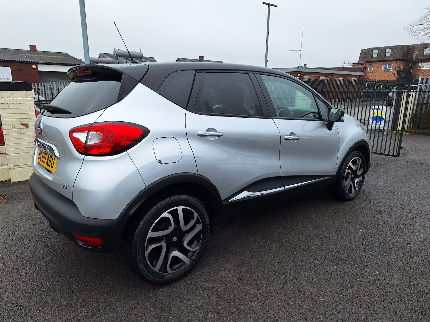 Used Renault Captur 2016 for sale - 77342633: Photo 27