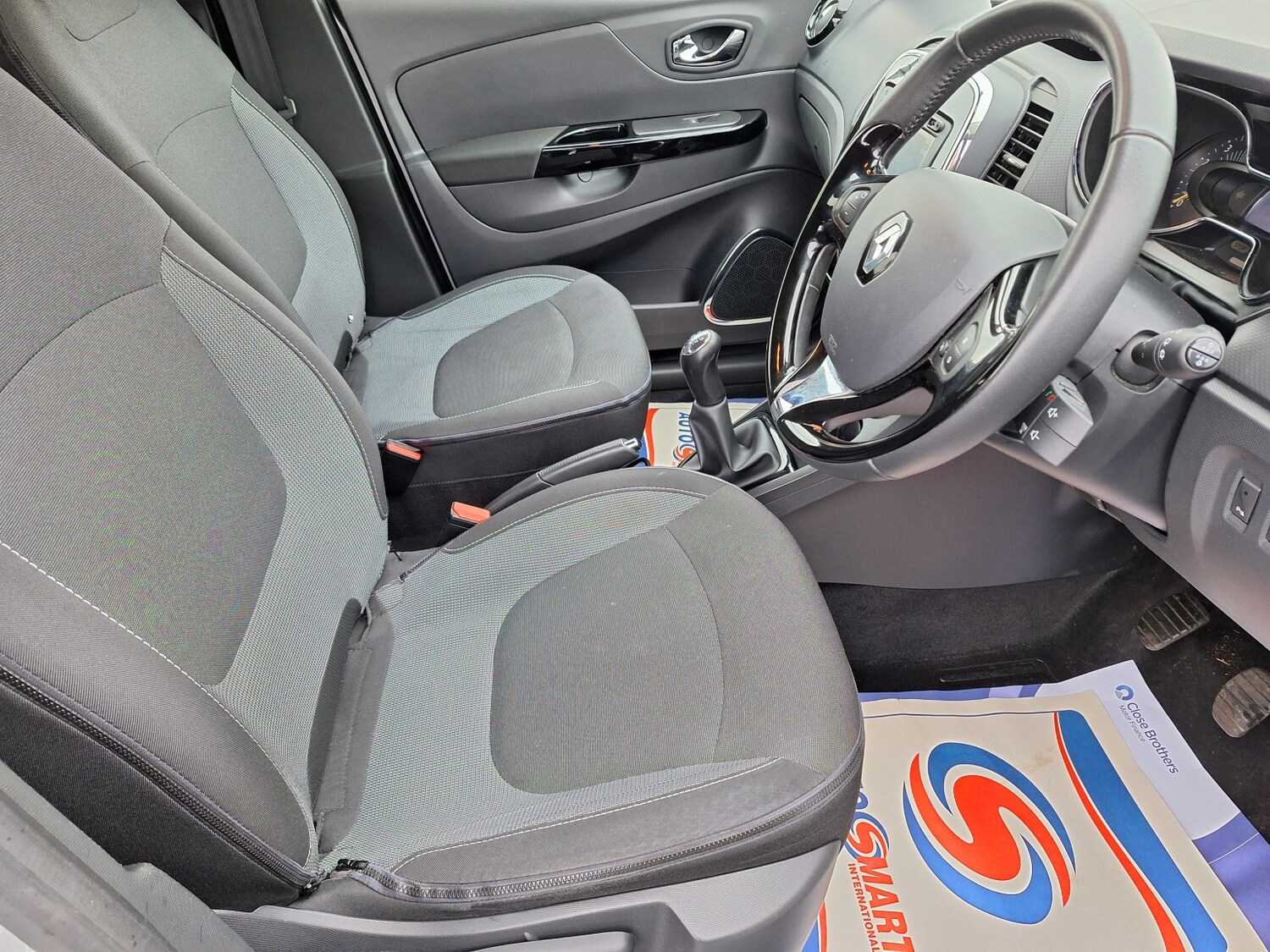 Used Renault Captur 2016 for sale - 77342633: Photo 32