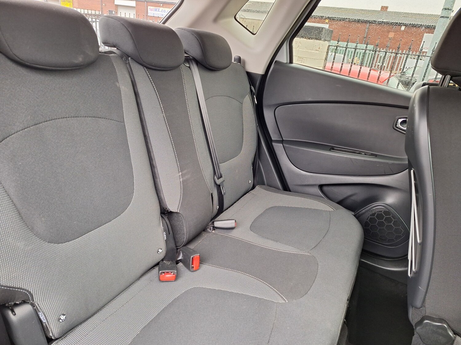 Used Renault Captur 2016 for sale - 77342633: Photo 42