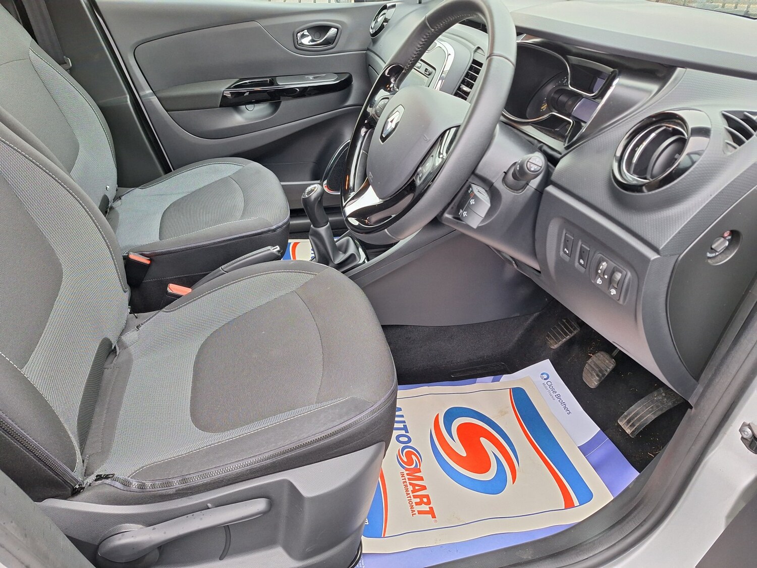 Used Renault Captur 2016 for sale - 77342633: Photo 9