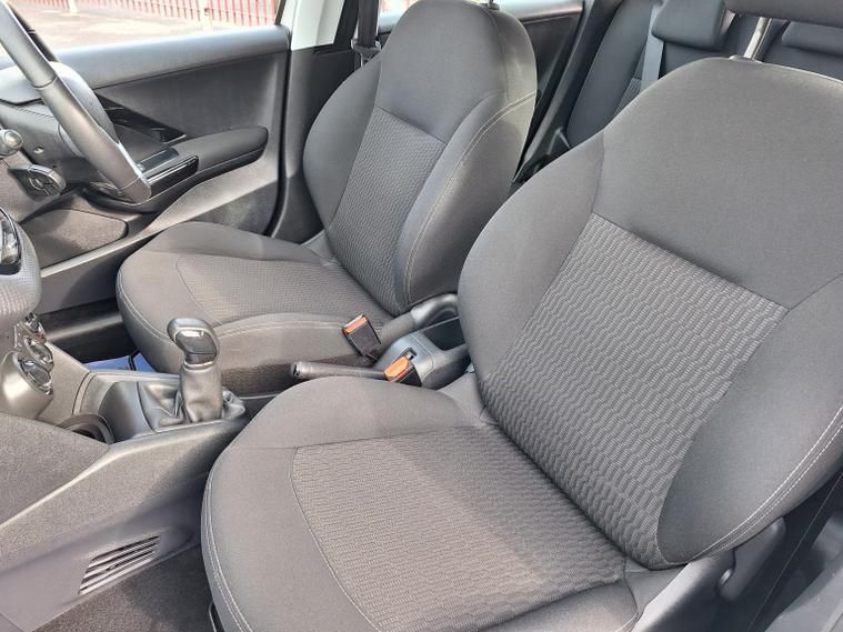 Used Peugeot 208 2018 for sale - 77687593: Photo 35