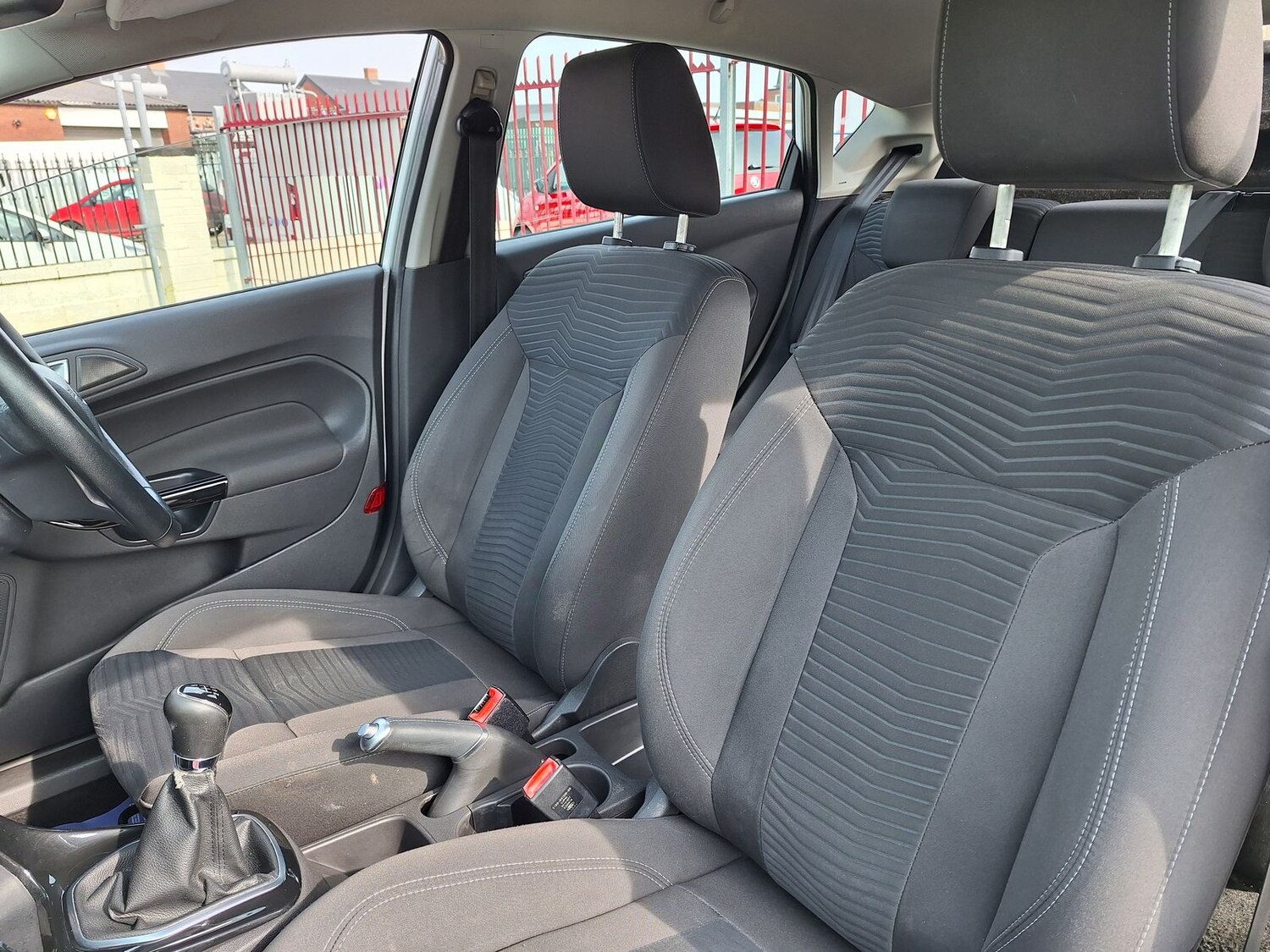 Used Ford Fiesta 2016 for sale - 78175812: Photo 28